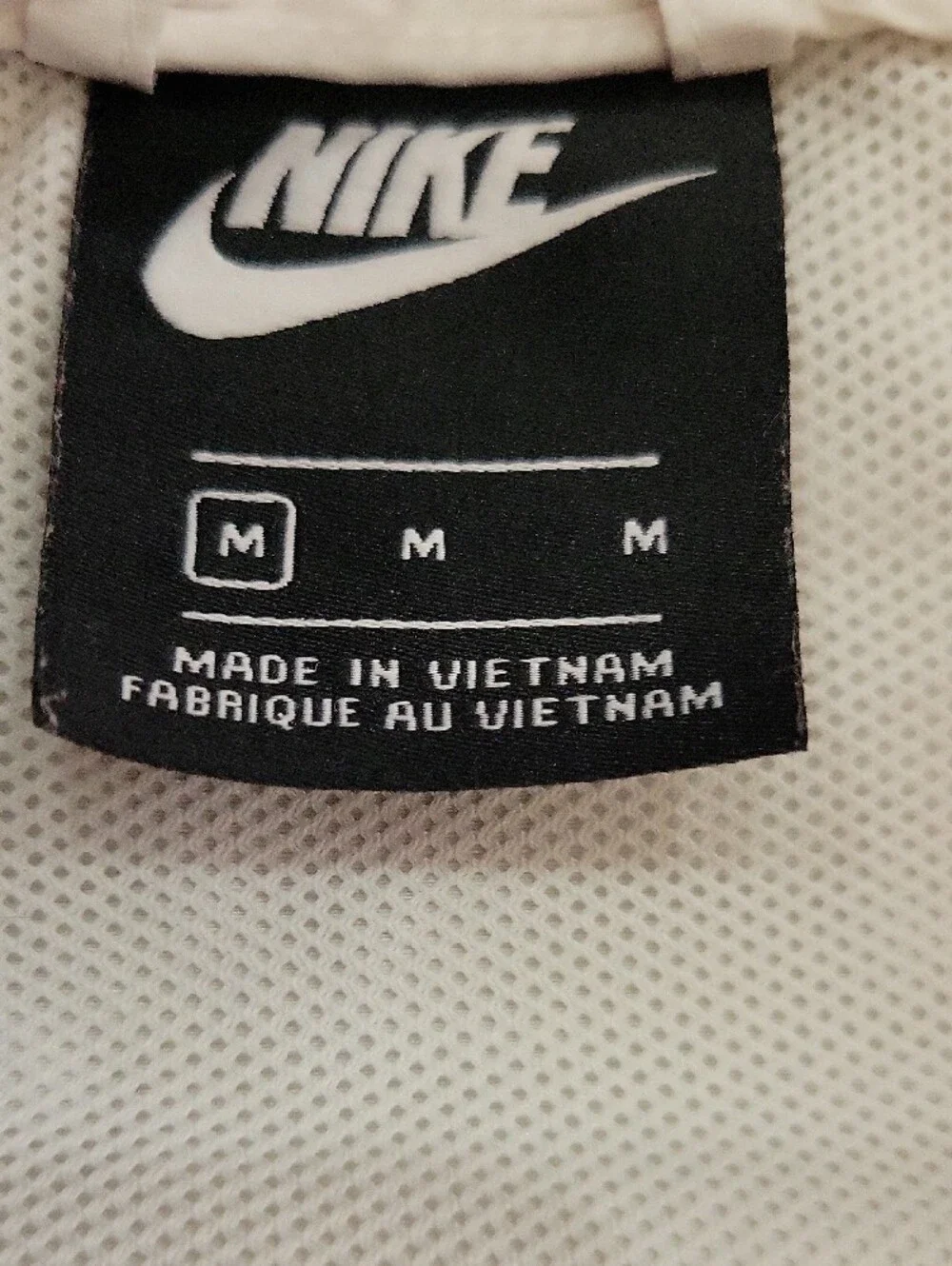 Nike lightweight hooded